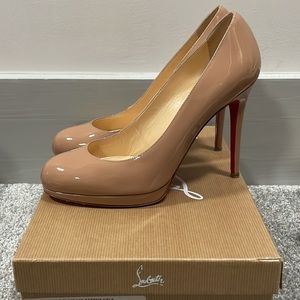 Christian louboutin pumps